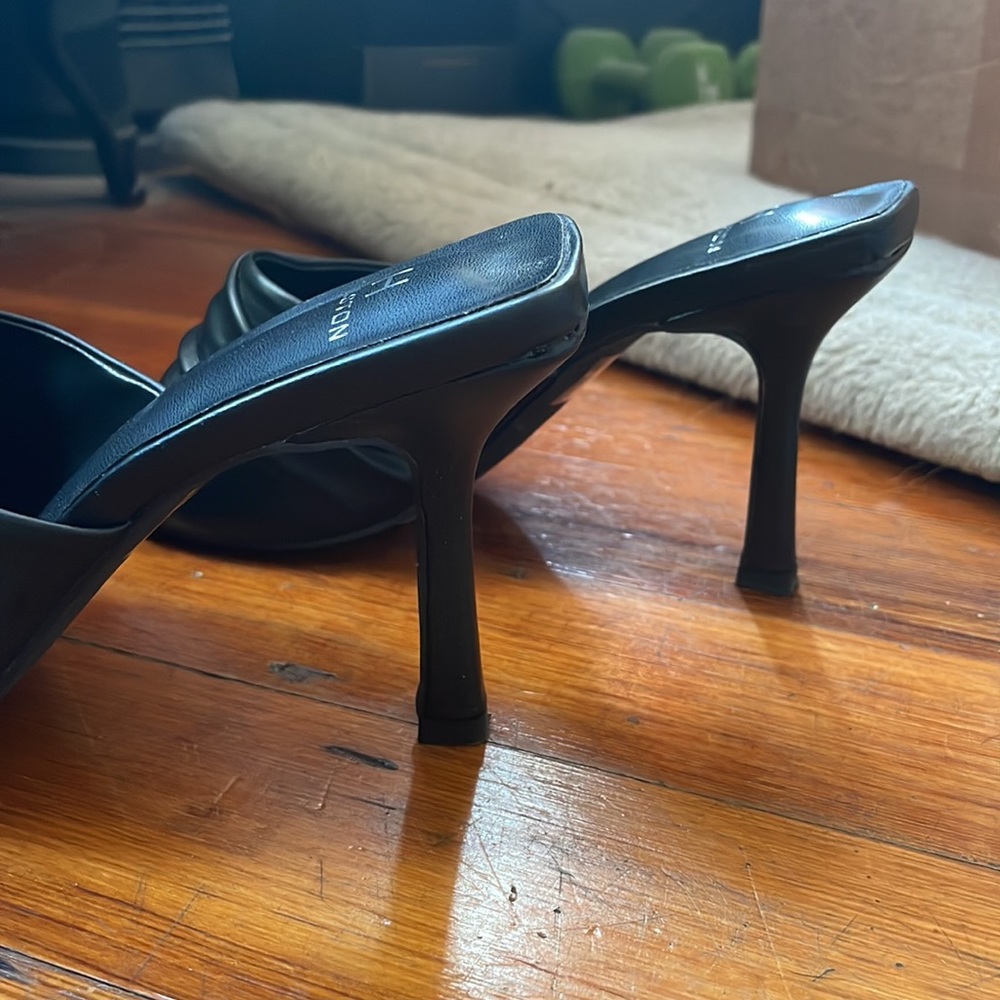 Halston Luanda heel - Picture 4 of 4